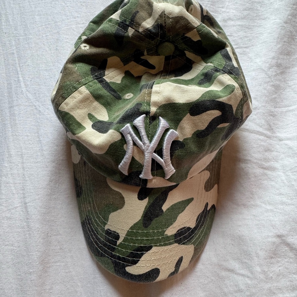 New York Yankees Camouflage Cap